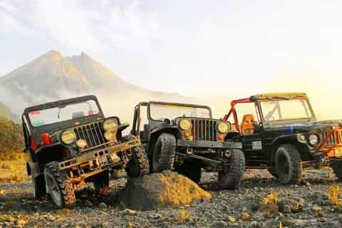 Paket Jeep Tour Lava Merapi